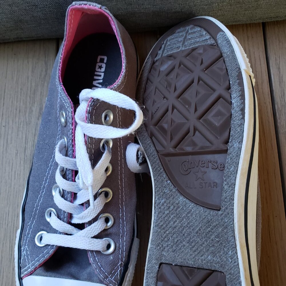 EUC CTAS Converse Double Tongue Ox 553443F Gray (7) KICKS - Picture 4 of 6